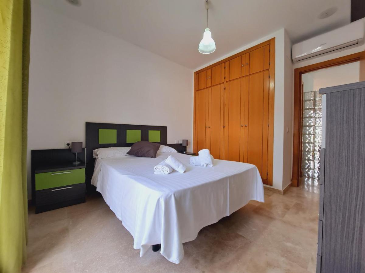 Apartamentos Turisticos La Carrajolilla Chiclana de la Frontera Buitenkant foto